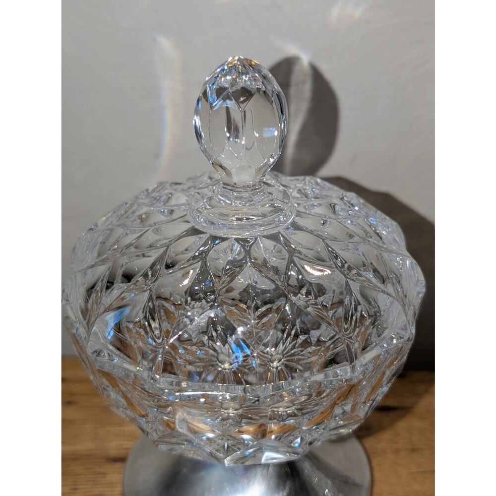 Vintage Wallace Silver Plate Pedestal Crystal Lidded Candy Dish USA Made - Picture 4 of 8